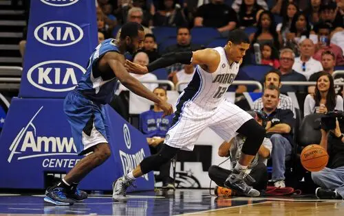 Tobias Harris Wall Poster picture 717004