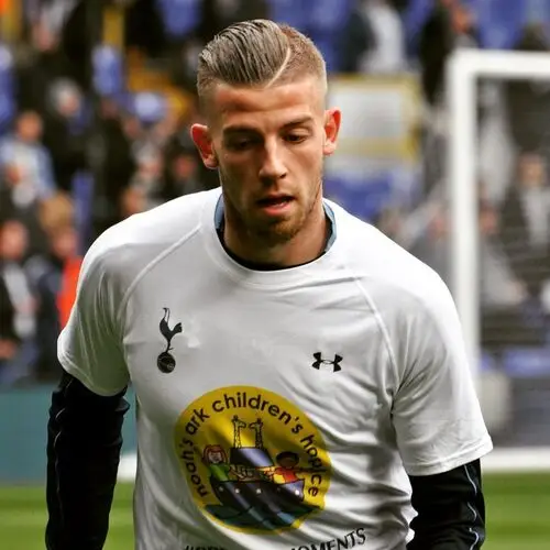 Toby Alderweireld Wall Poster picture 711061