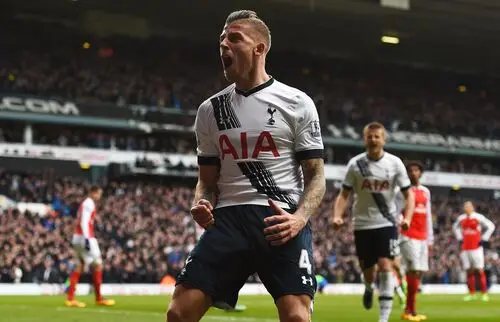Toby Alderweireld Wall Poster picture 711100