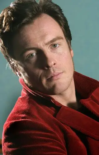 Toby Stephens Men's Colored  Long Sleeve T-Shirt - idPoster.com