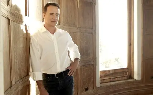Tom Hanks Women's Colored  Long Sleeve T-Shirt - idPoster.com