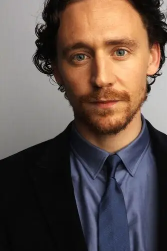 Tom Hiddleston Wall Poster picture 228745