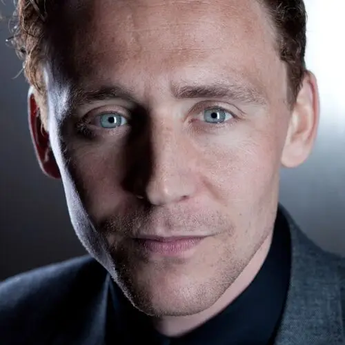 Tom Hiddleston Jigsaw Puzzle picture 551965