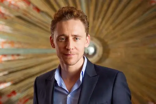 Tom Hiddleston Jigsaw Puzzle picture 551979