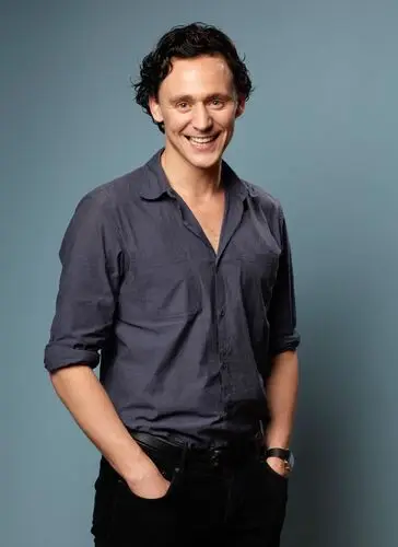 Tom Hiddleston Jigsaw Puzzle picture 551983