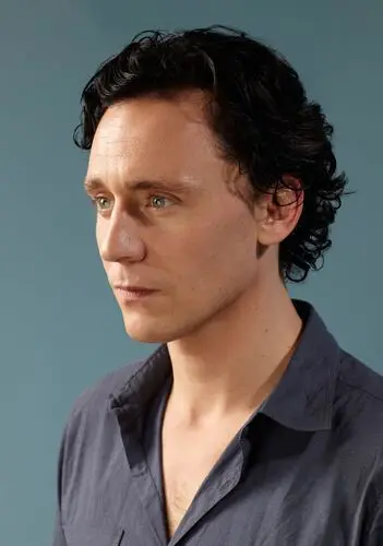 Tom Hiddleston Wall Poster picture 551986