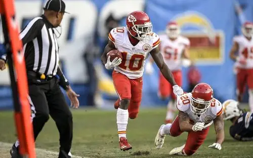 Tyreek Hill Wall Poster picture 721796