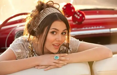 Victoria Justice Jigsaw Puzzle picture 167308
