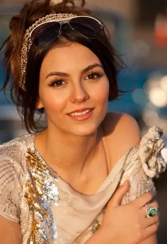 Victoria Justice Wall Poster picture 167328