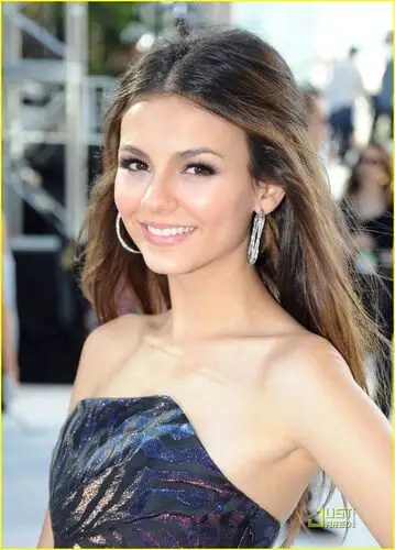 Victoria Justice Jigsaw Puzzle picture 93494
