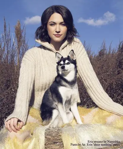 Violett Beane Wall Poster picture 12894