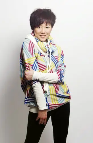 Winnie Leung Men's Colored Hoodie - idPoster.com