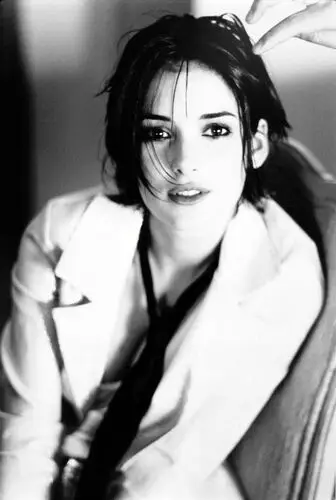 Winona Ryder Jigsaw Puzzle picture 87280