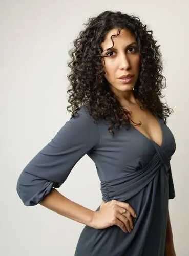Yasmine Hanani Women's Colored  Long Sleeve T-Shirt - idPoster.com