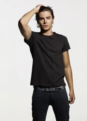 Zac Efron Wall Poster picture 496608