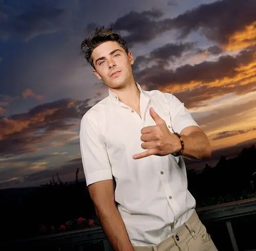 Zac Efron Computer MousePad picture 526860