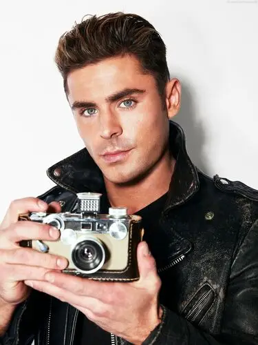 Zac Efron Computer MousePad picture 676034