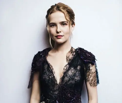 Zoey Deutch Wall Poster picture 554442