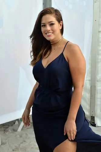 Ashley Graham Jigsaw Puzzle picture 565884