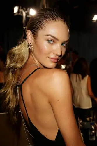 Candice Swanepoel Computer MousePad picture 186521