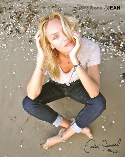 Candice Swanepoel White T-Shirt - idPoster.com