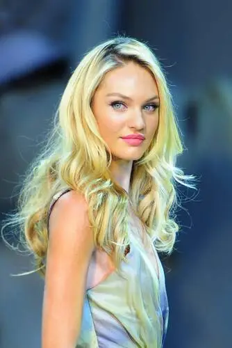 Candice Swanepoel Computer MousePad picture 186676