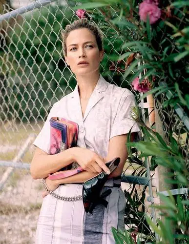 Carolyn Murphy Jigsaw Puzzle picture 409389