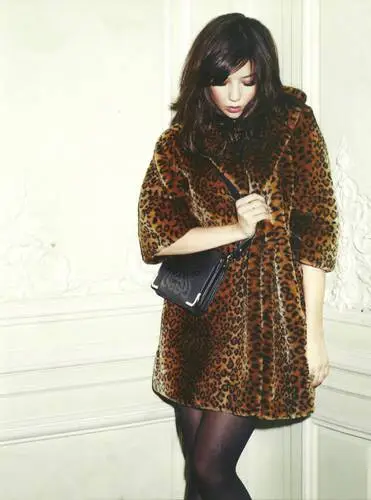 Daisy Lowe Wall Poster picture 110851