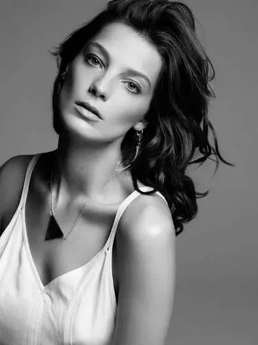 Daria Werbowy Jigsaw Puzzle picture 164633