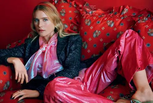 Dree Hemingway Jigsaw Puzzle picture 596832