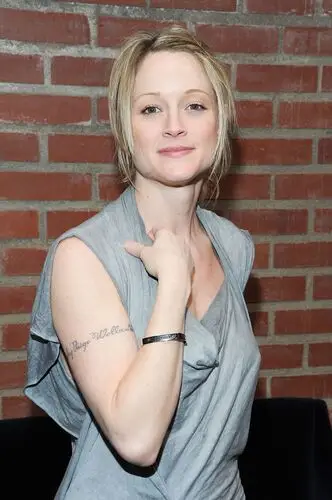 Teri Polo Wall Poster picture 335556