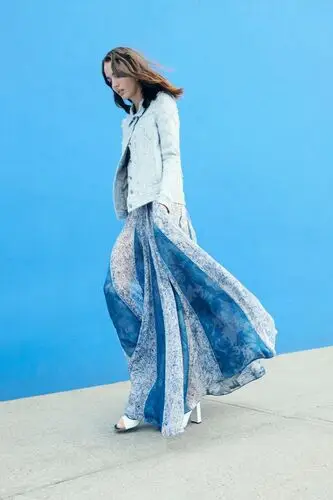 Zuzanna Bijoch Women's Colored  Long Sleeve T-Shirt - idPoster.com