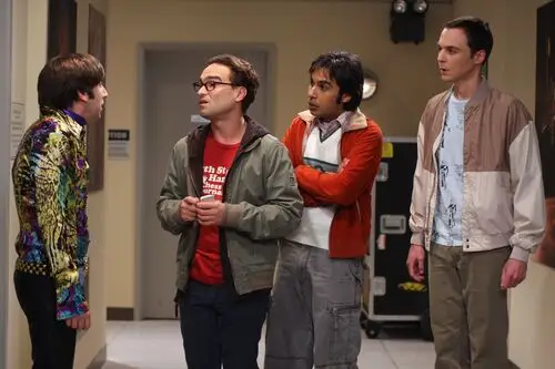 The Big Bang Theory Men's Colored T-Shirt - idPoster.com