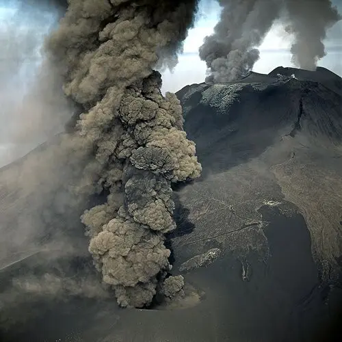 Volcanoes Tote Bag - idPoster.com