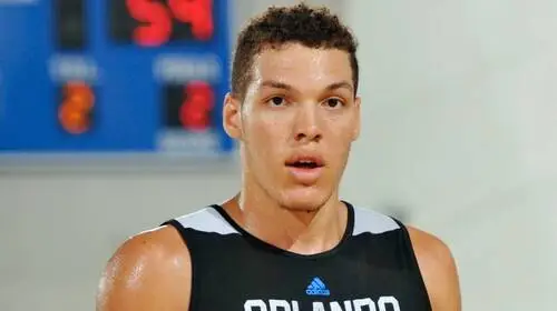 Aaron Gordon Wall Poster picture 715223