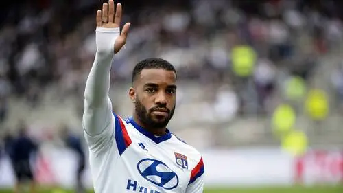Alexandre Lacazette Wall Poster picture 696902