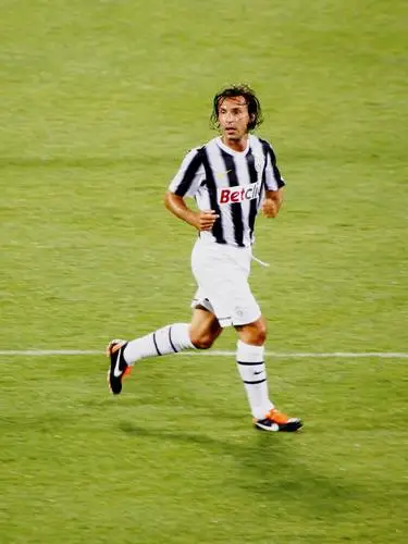 Andrea Pirlo Wall Poster picture 215049