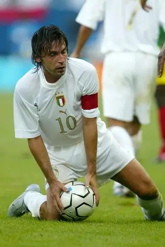 Andrea Pirlo Wall Poster picture 215088
