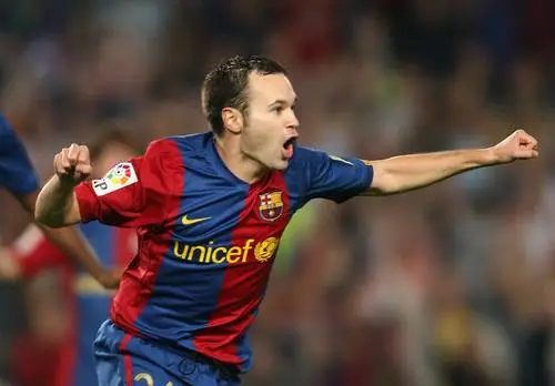 Andres Iniesta Wall Poster picture 671255