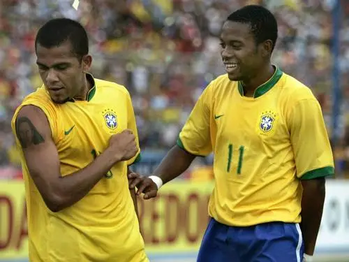 Brazil National football team Men's Colored T-Shirt - idPoster.com