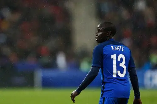 N'Golo Kante Wall Poster picture 671756