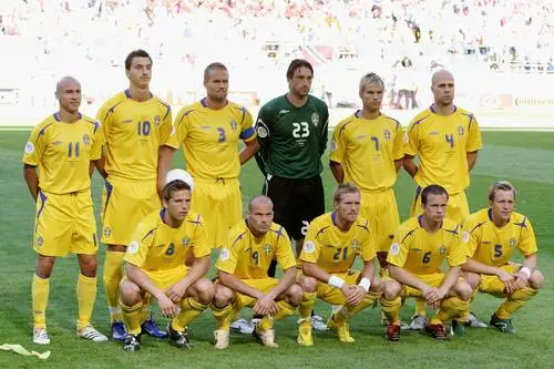 Sweden National football team Men's Colored Hoodie - idPoster.com