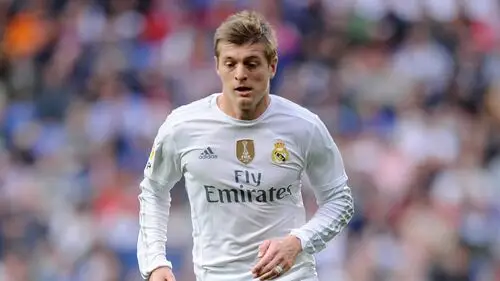 Toni Kroos Wall Poster picture 672059