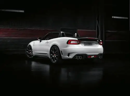 2016 Abarth 124 Spider White Tank-Top - idPoster.com
