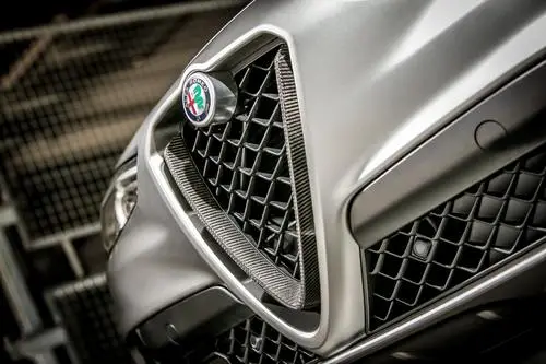 2018 Alfa Romeo Stelvio Quadrifoglio Nring Women's Colored Tank-Top - idPoster.com