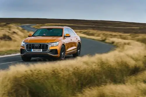 2019 Audi Q8 UK version Wall Poster picture 888825