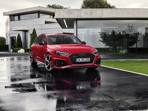 2020 Audi RS4 Avant White Tank-Top - idPoster.com