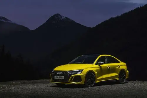 2022 Audi RS3 sedan Launch Edition - UK version Tote Bag - idPoster.com