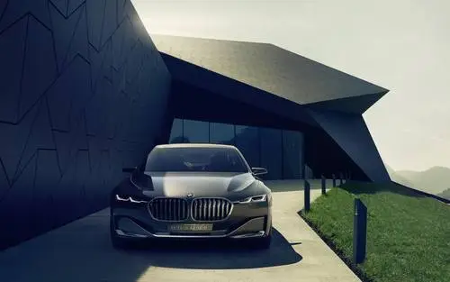 2014 BMW Vision Future Luxury Tote Bag - idPoster.com