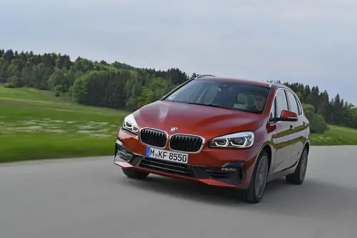 2018 BMW 218i Active Tourer Wall Poster picture 962767